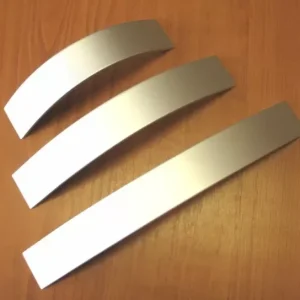 62212 úchytka RYS rozteč 96mm hliník Tovární Cena